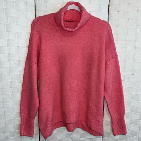 Vince Camuto Women's Turtleneck Sweater Size Small Hot Pink Soft Barbie Spring - Picture 2 of 11